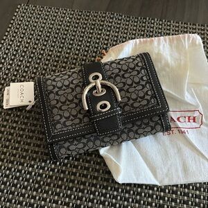 NWT Vintage Coach Wallet